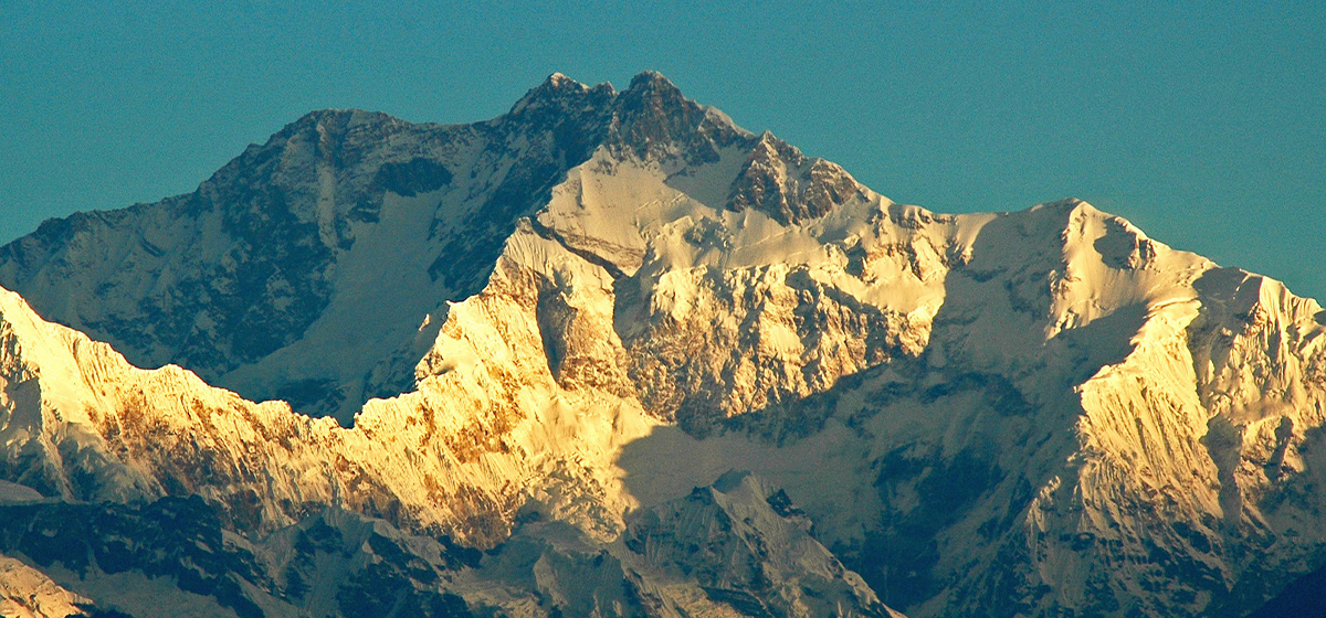 Indian citizen dies in course of climbing Mt Kanchanjangha